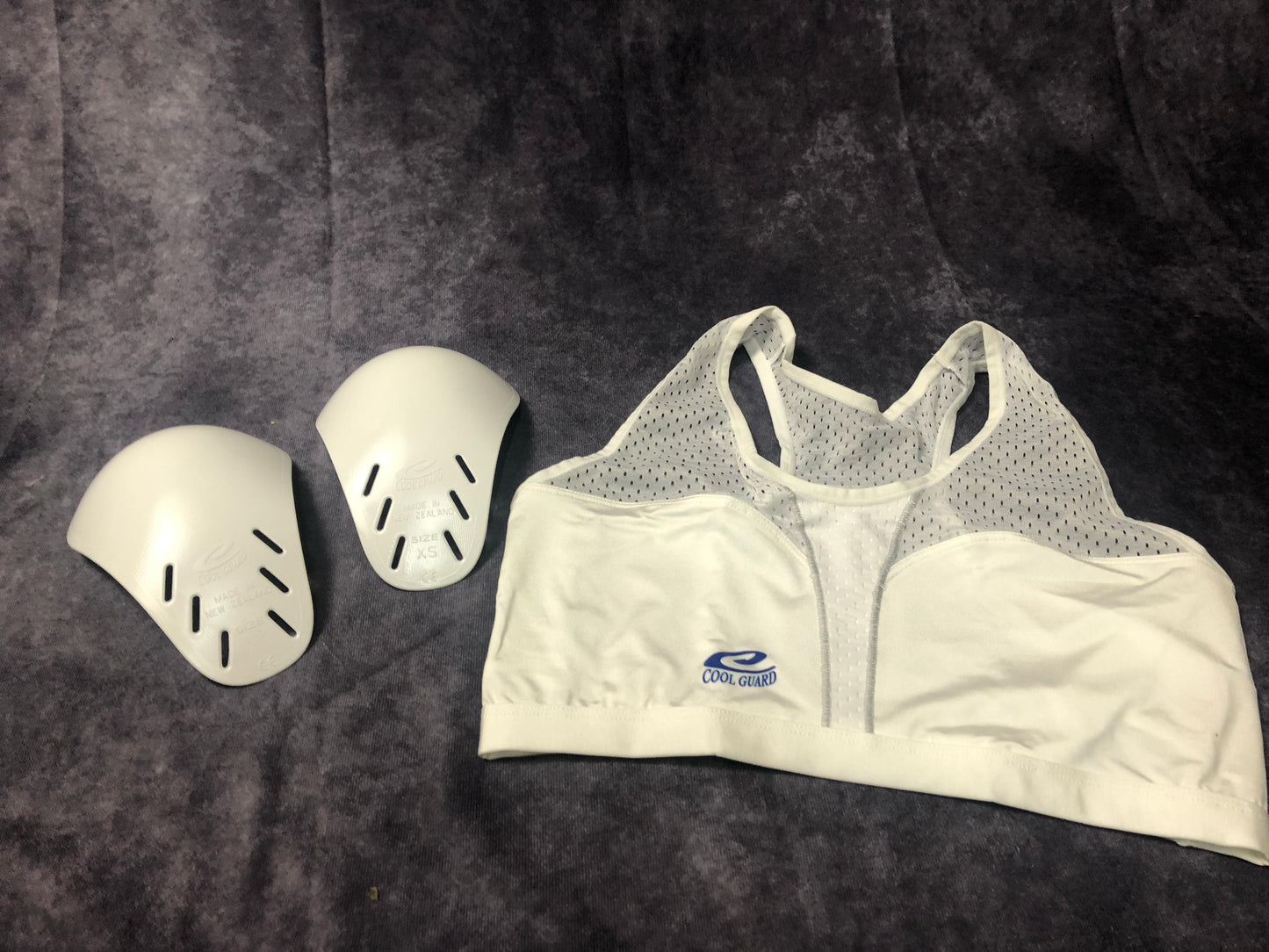 Sport-BH und Brustschutz von PHOENIX