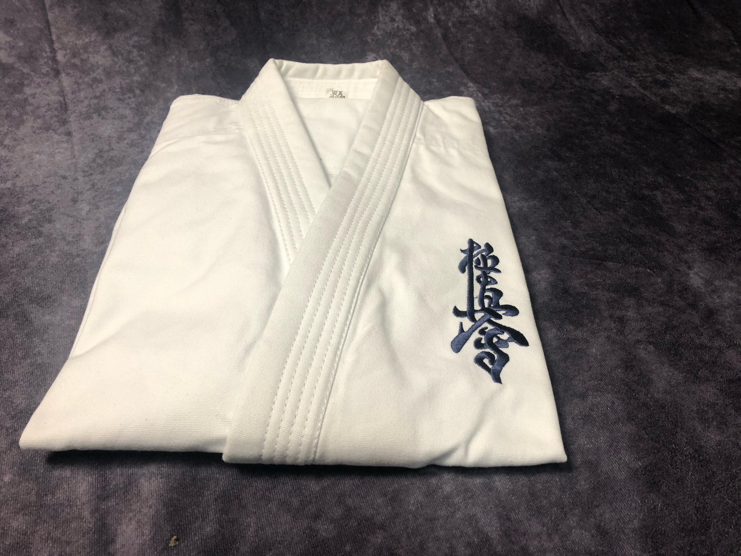 Kyokushinkai Gi für Wettkämpfe