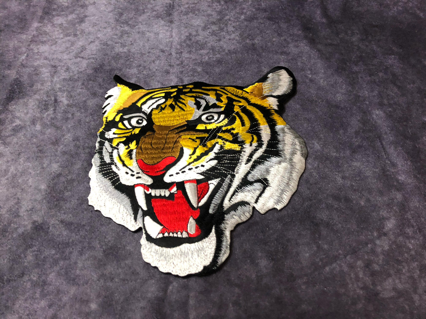 Aufnäher und Patch als Tigerkopf