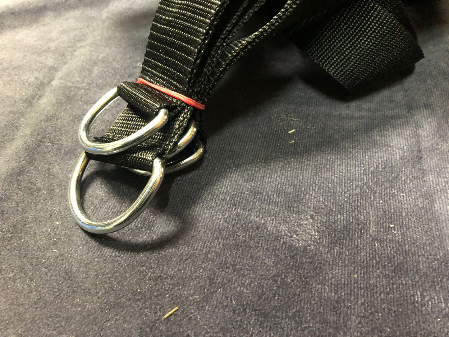 Die Aufhängung des Kinderboxsacks von COBRA