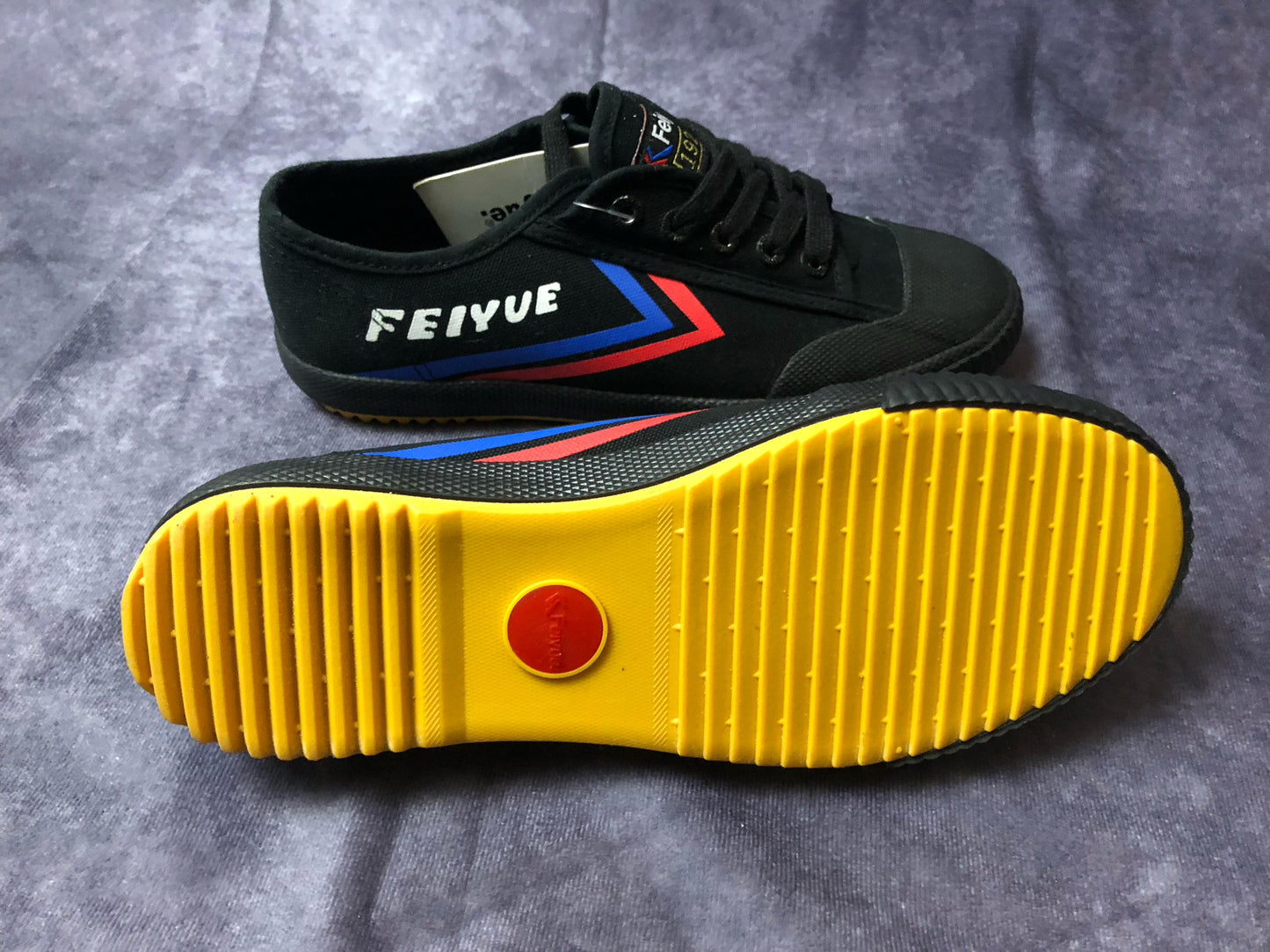 Feiyue Schuhe mit Sohle