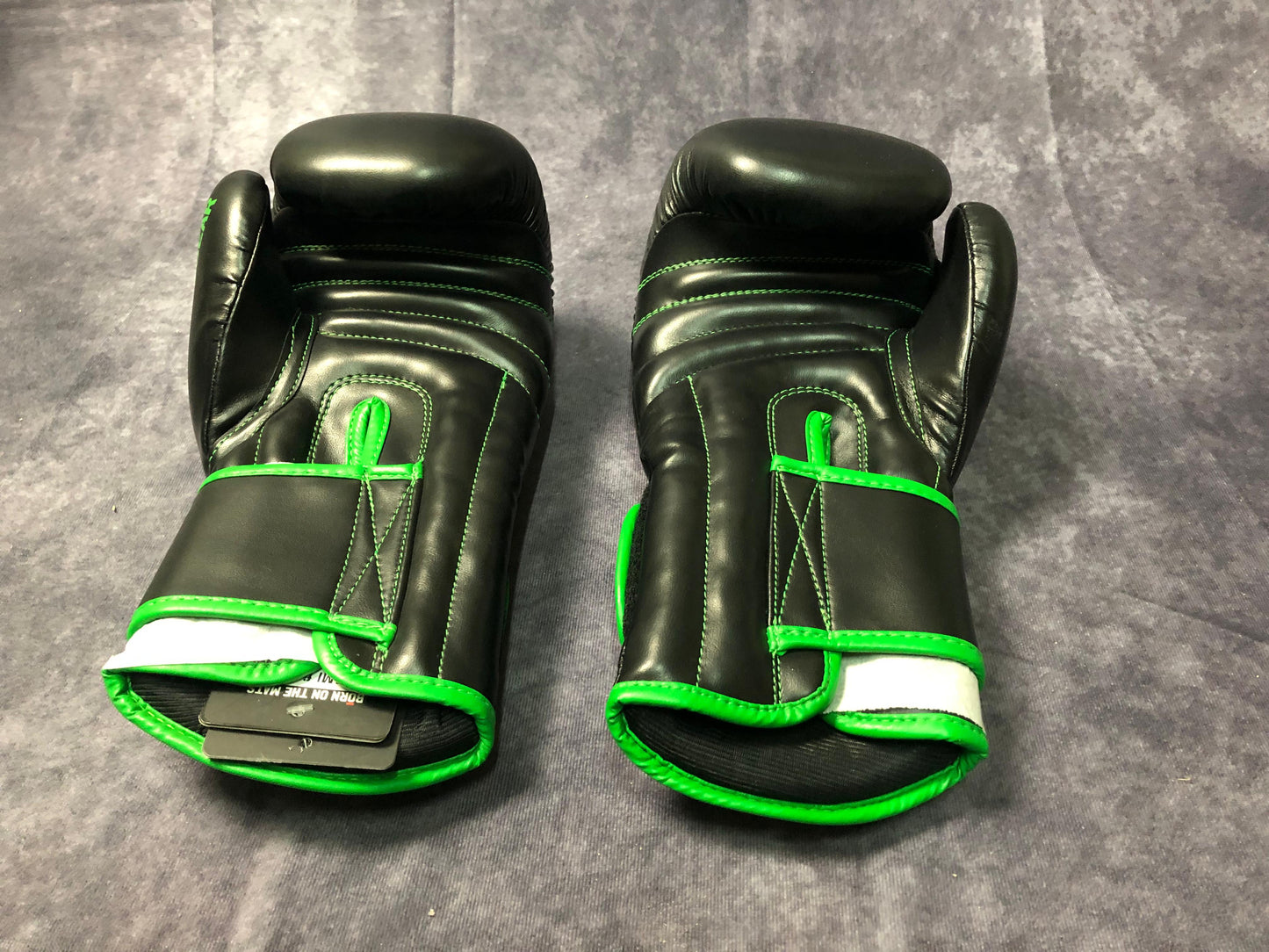 Kickboxen Boxhandschuhe von OKAMI
