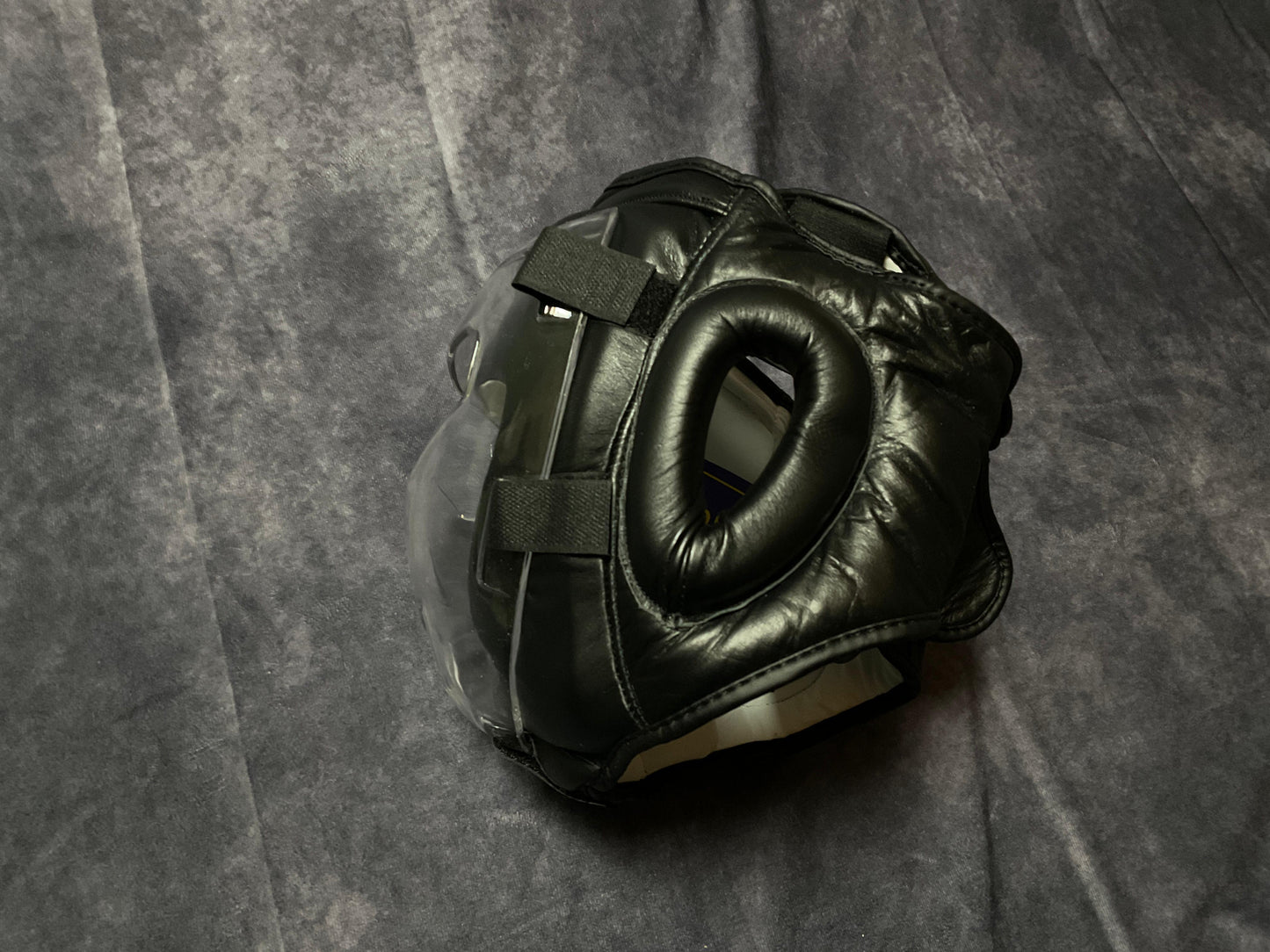 Seitenprofil des PHOENIX Kopfschutzes