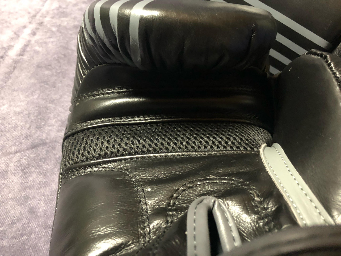 Atmungsaktive Boxhandschuhe von PX