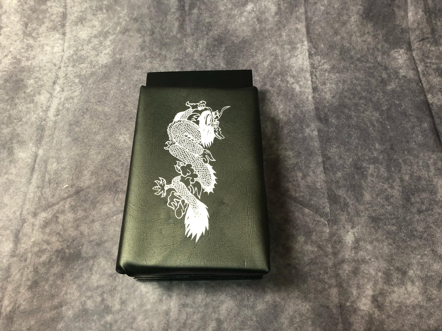 KWON Karate Schlagbrett mit Drachenmotiv