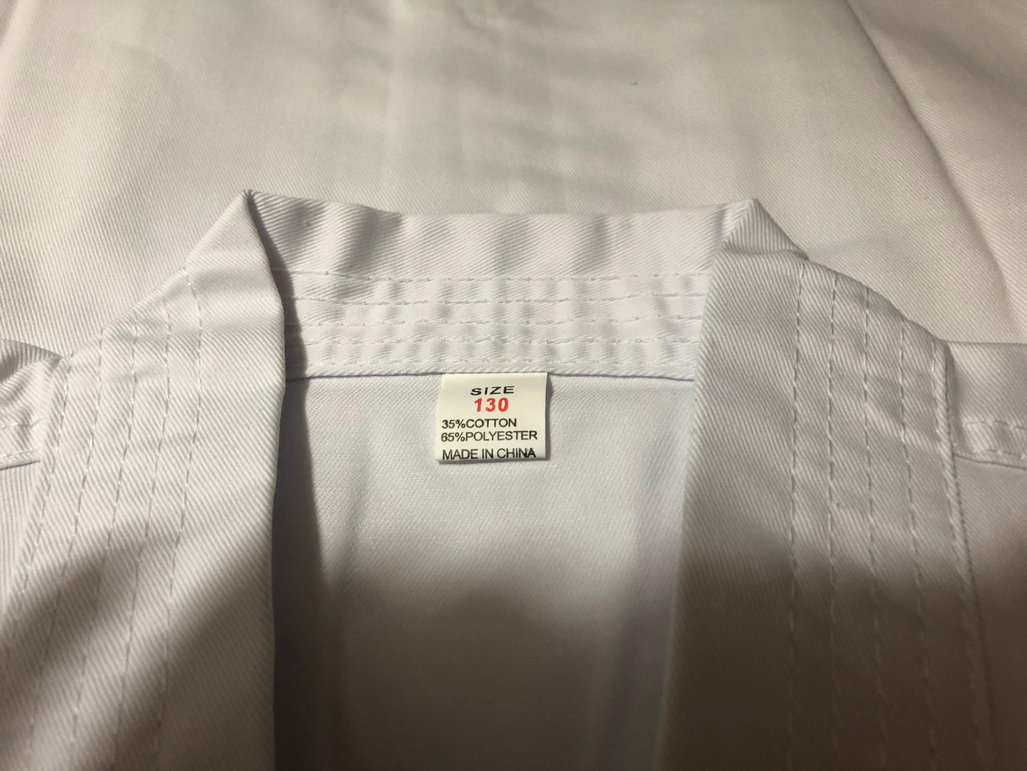 Stoffdetails des Taekwon Do Anzugs