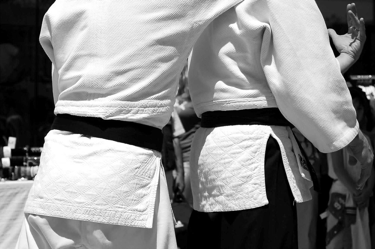 Kleidung für deinen Kampfsport