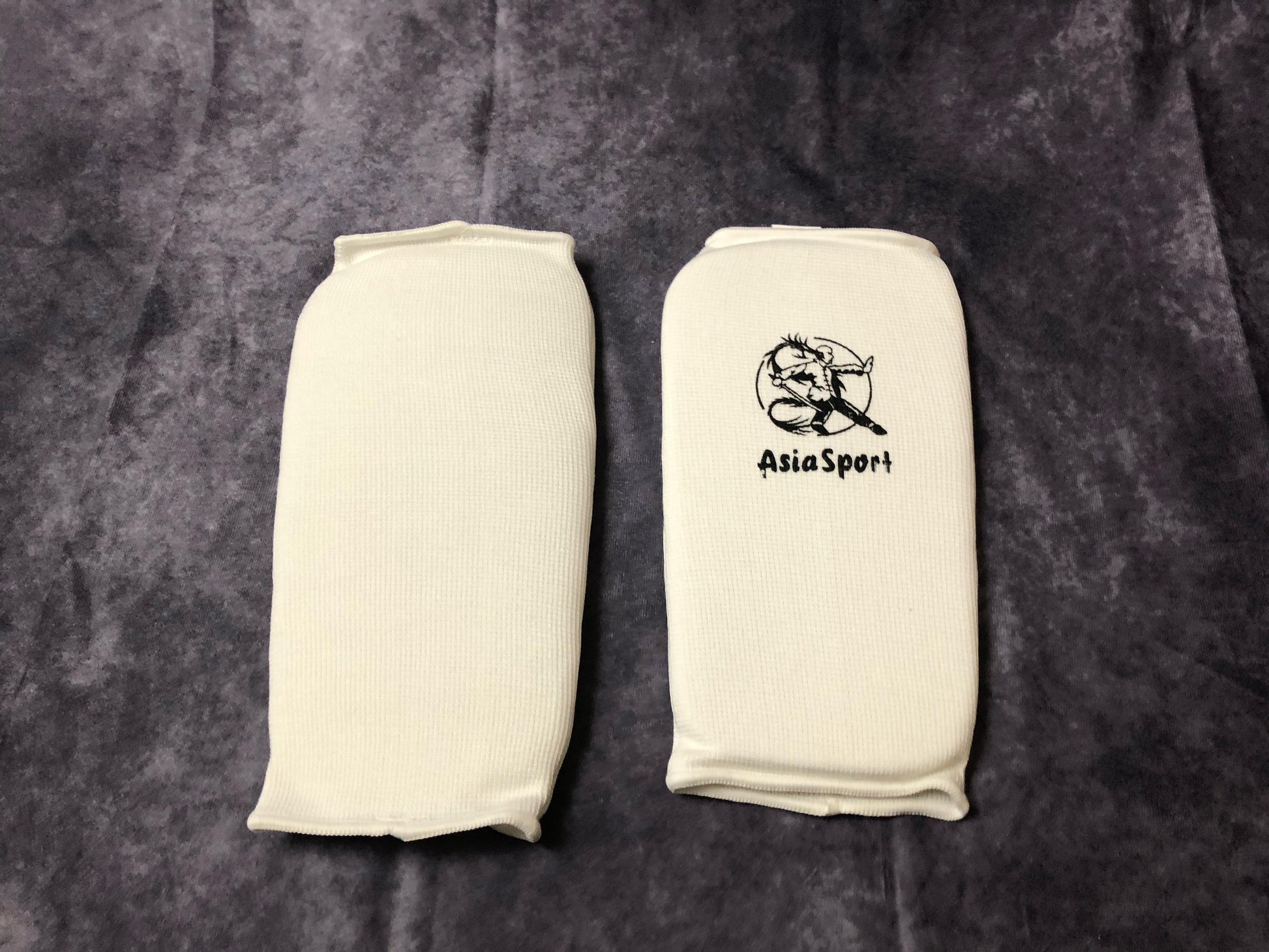 Beinschoner von AsiaSport