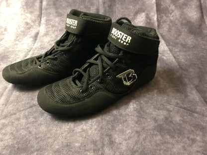 Kampfsportschuhe von Booster