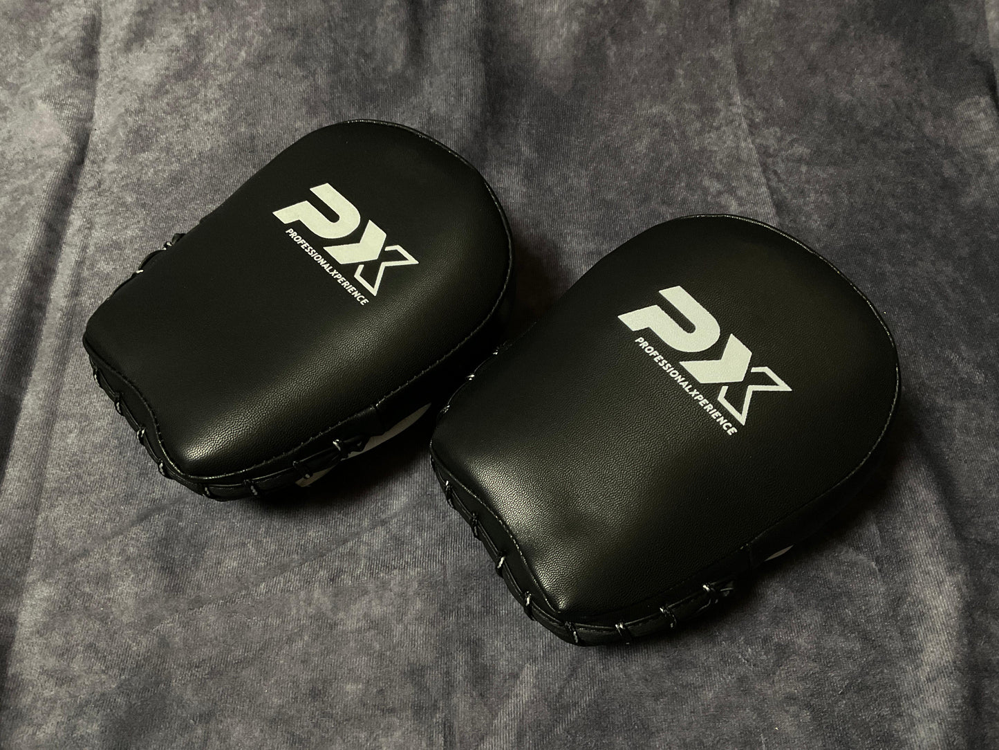 PX Handpratzen für das Kickboxen