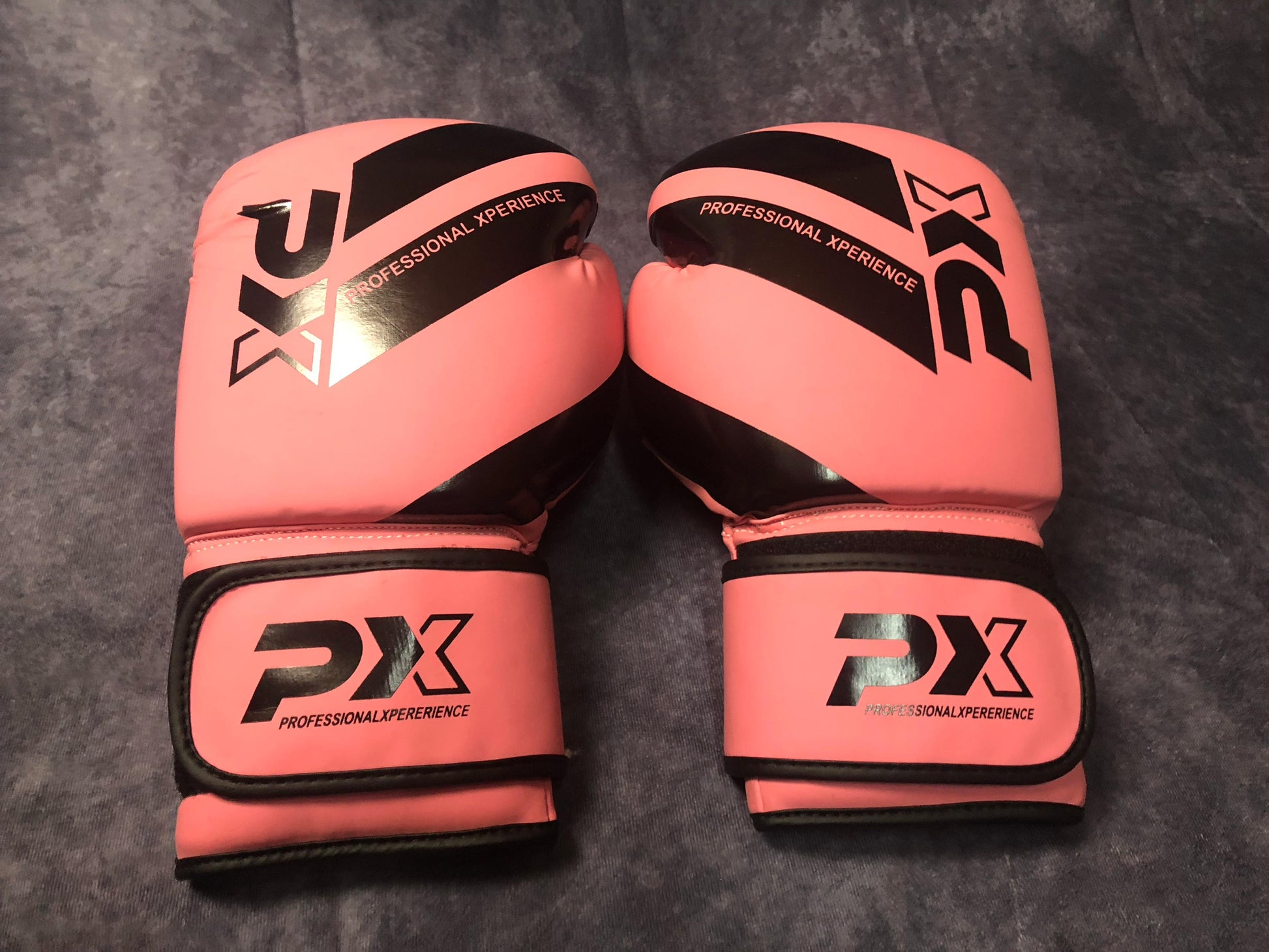 Pinke Boxhandschuhe